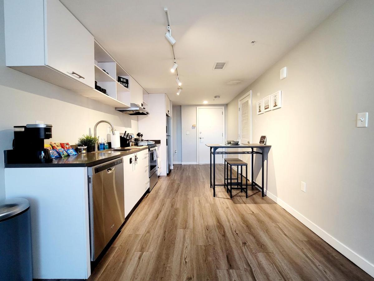 Downtown Luxury Suite Minutes From Everything Baltimore Exteriör bild